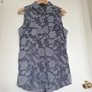 Jones New York Sleeveless Shirt, Semi-Sheer with Floral Pattern, Blue, Sz. M